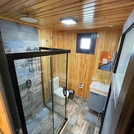 Nyaraló Avohomes Bungalov *